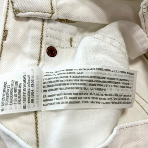 Abercrombie & Fitch High Rise Mom Jeans White Distressed Women’s Size 24/00 - Picture 5 of 8
